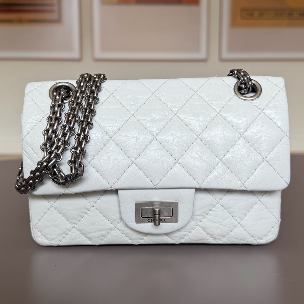 CHANEL 2.55 MINI WHITE LEATHER REISSUE FLAP BAG